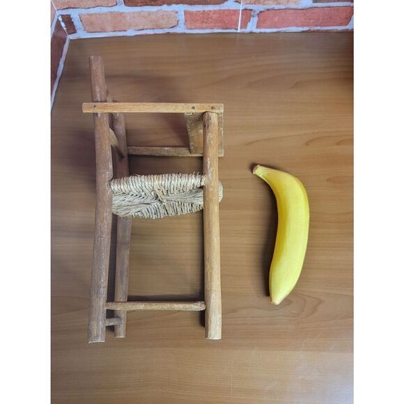 Vintage Handmade 13" Solid Oak Doll High Chair Woven Rush Seat Rustic Primitive - Picture 8 of 8